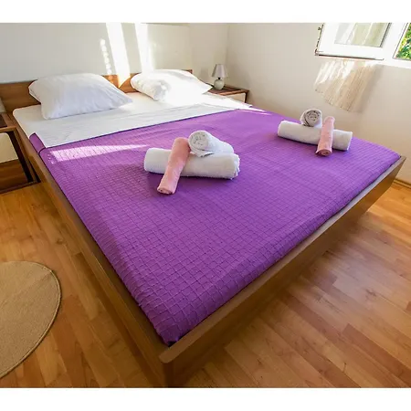Lika Apartment