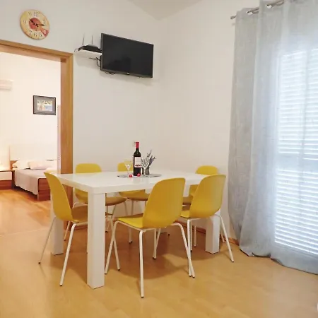 Lika Apartman